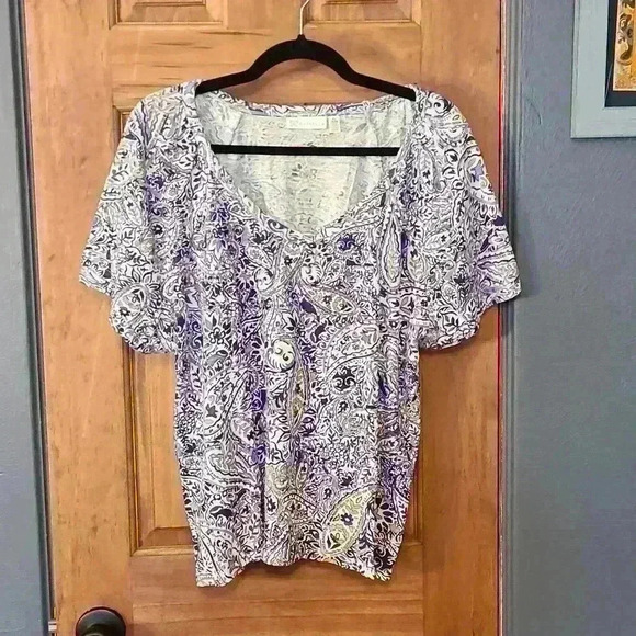 Printed Tee - Picture 2 of 5